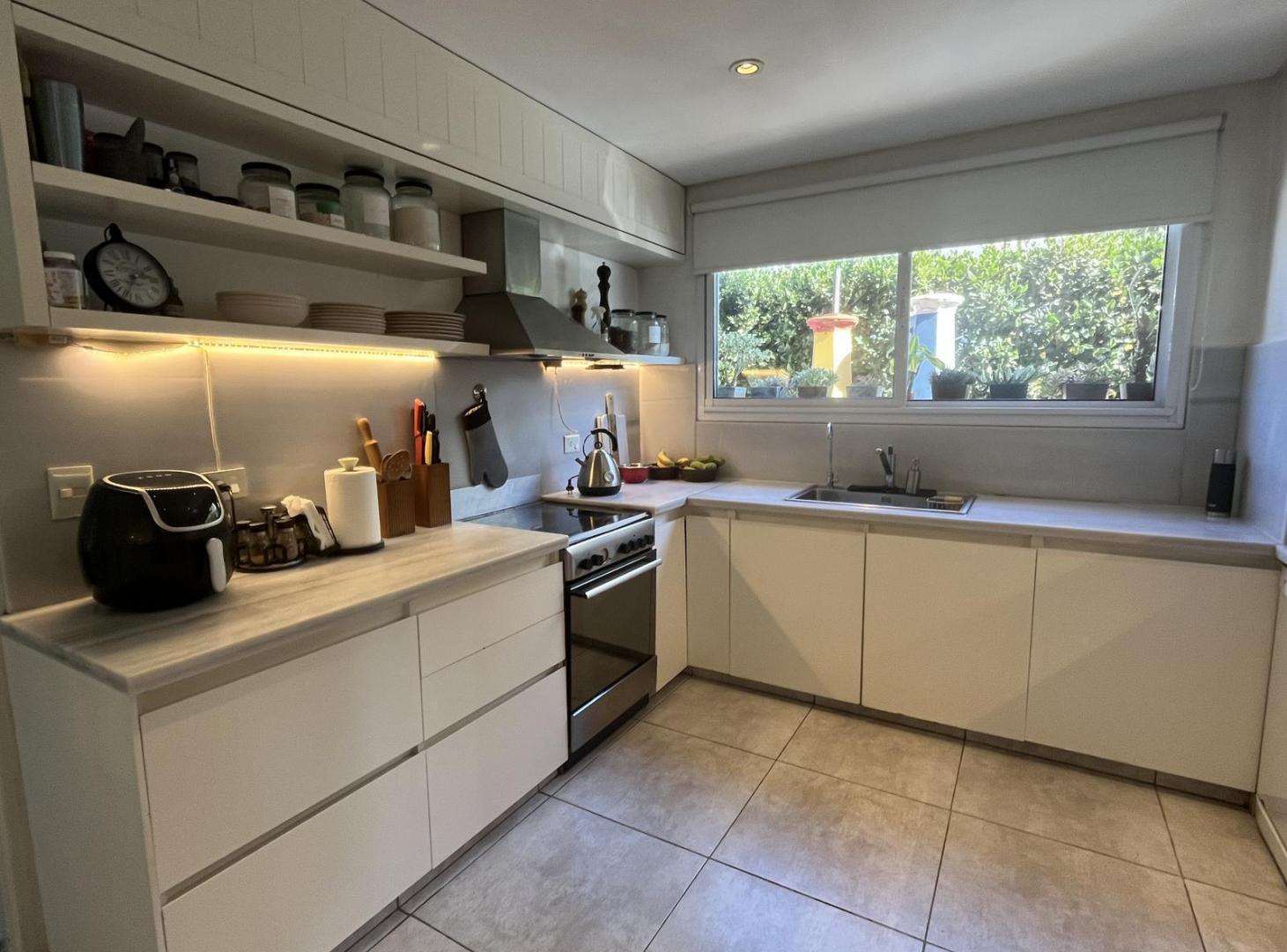 Foto de Casa venta Barrio La Damasia lote interno, imagen 4