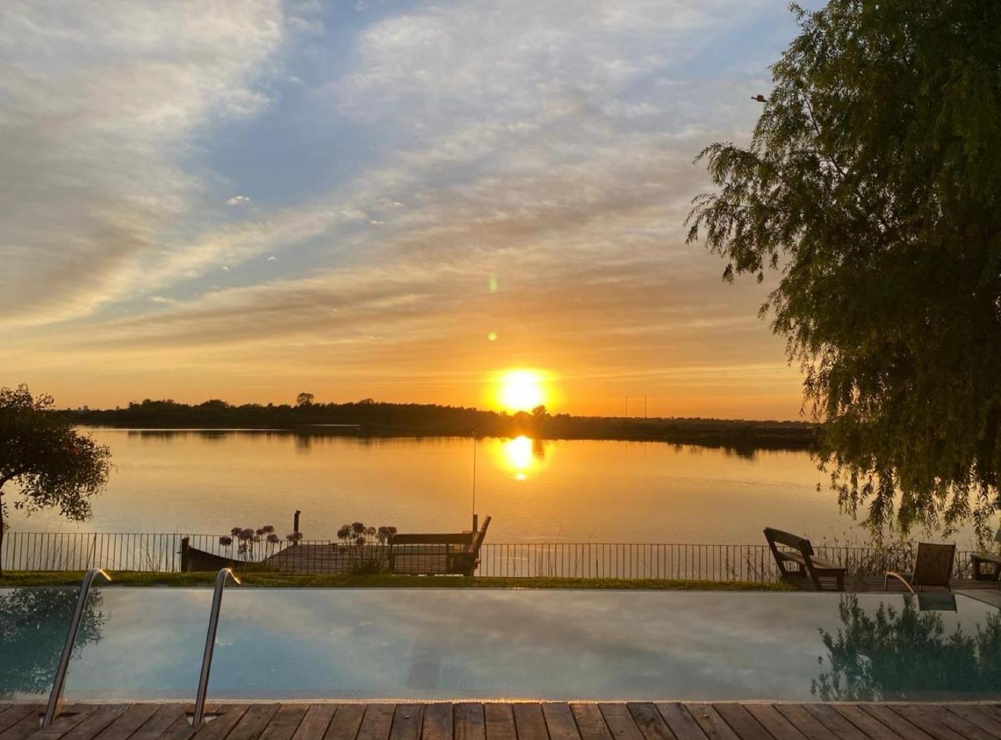 Foto de Casa al lago Barrio La Isla, Primera linea al lago central., imagen 5