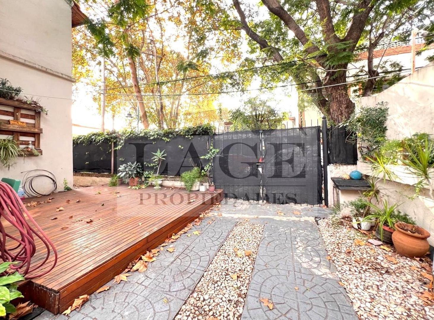 CASA 4 AMB SUITE VESTIDOR ENT.COCHE PATIO BALCON