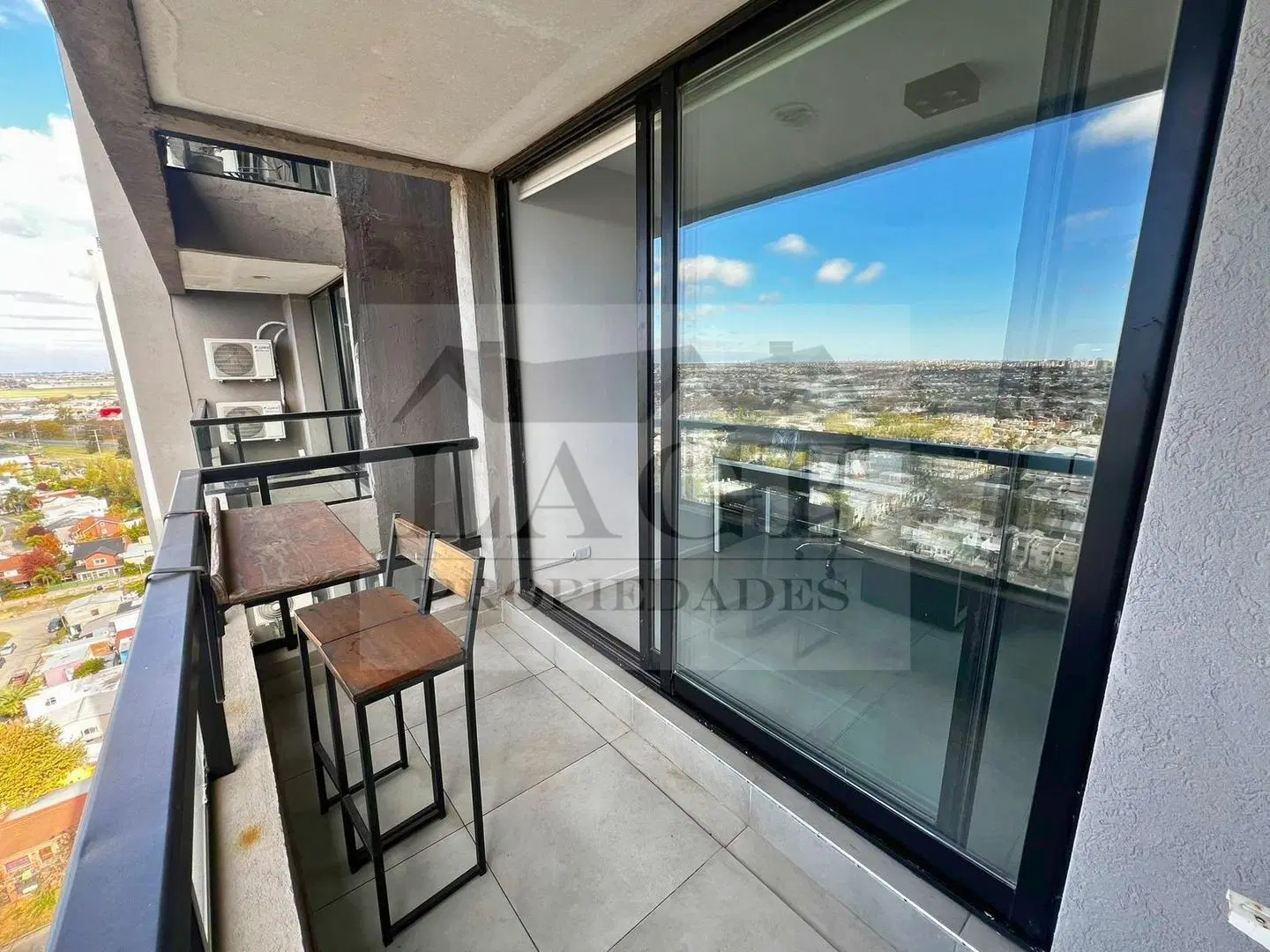 EXCELENTE 2 AMB C/COCHERA FULL AMENITIES BRICKELL "ROAD" 3
