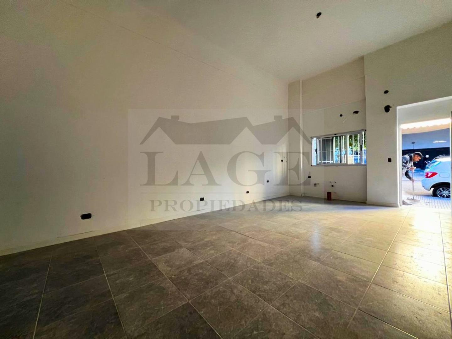 Foto de PH PB FRENTE PATIO 1o2 AMB S/EXPENSA RECICLADO, imagen 4