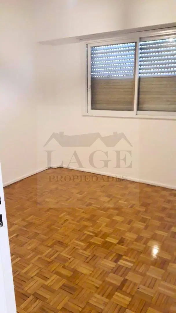 MUY BUEN 3 AMB AL FRENTE CON BALCON RECICLADO DE 45 M² APROX 5