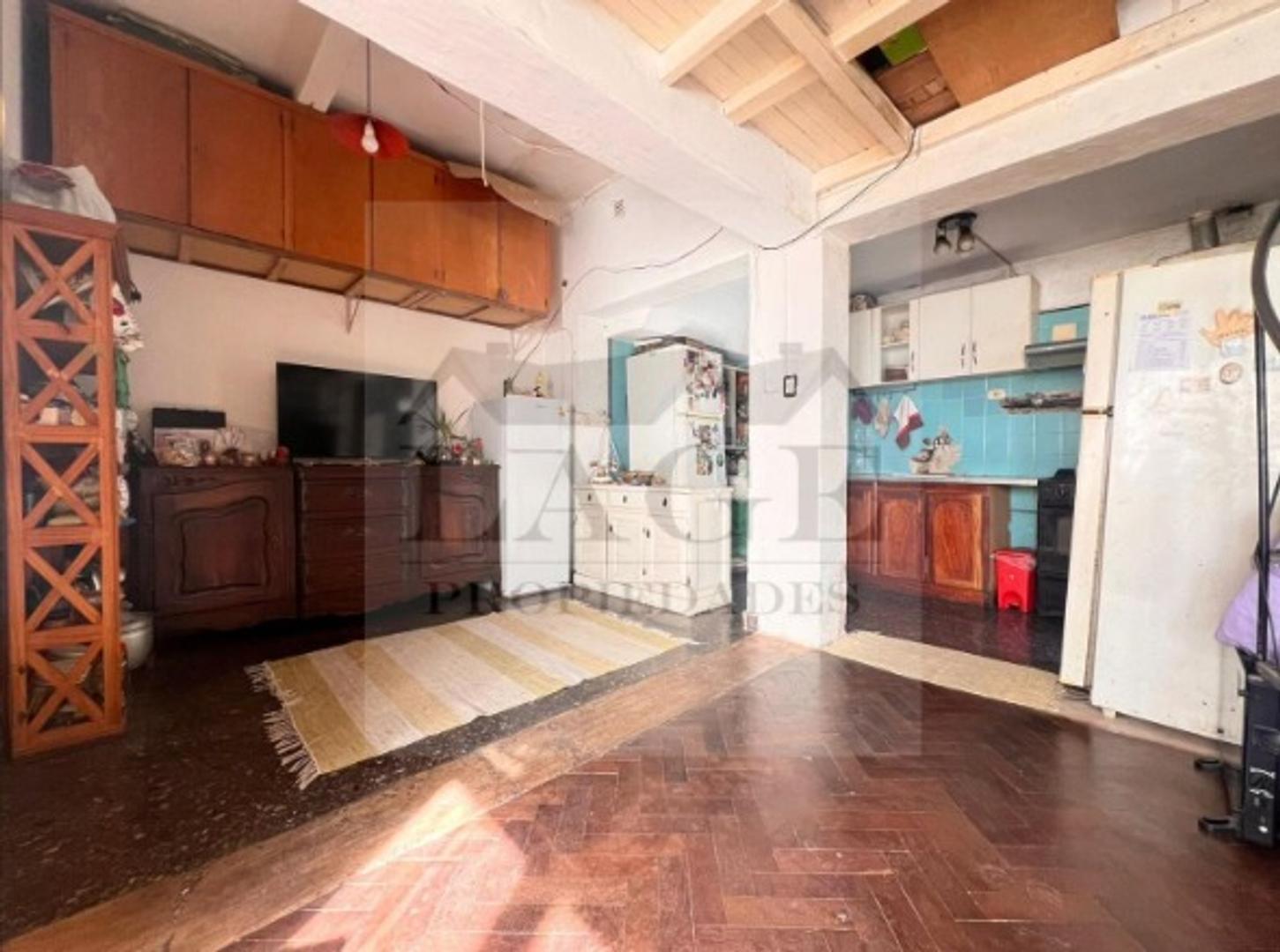Foto de 3 AMB + ESCRITORIO DUPLEX PATIO TERRAZA(chica) BAJA EXPENSA, imagen 4