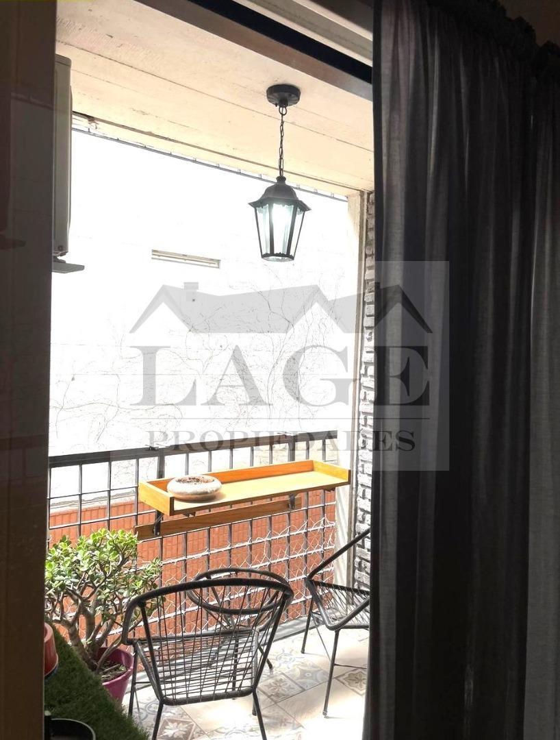 Foto de DEPTO 2 AMB BALCON RECICLADO 50 MTS AV. LIBERTADOR, imagen 4
