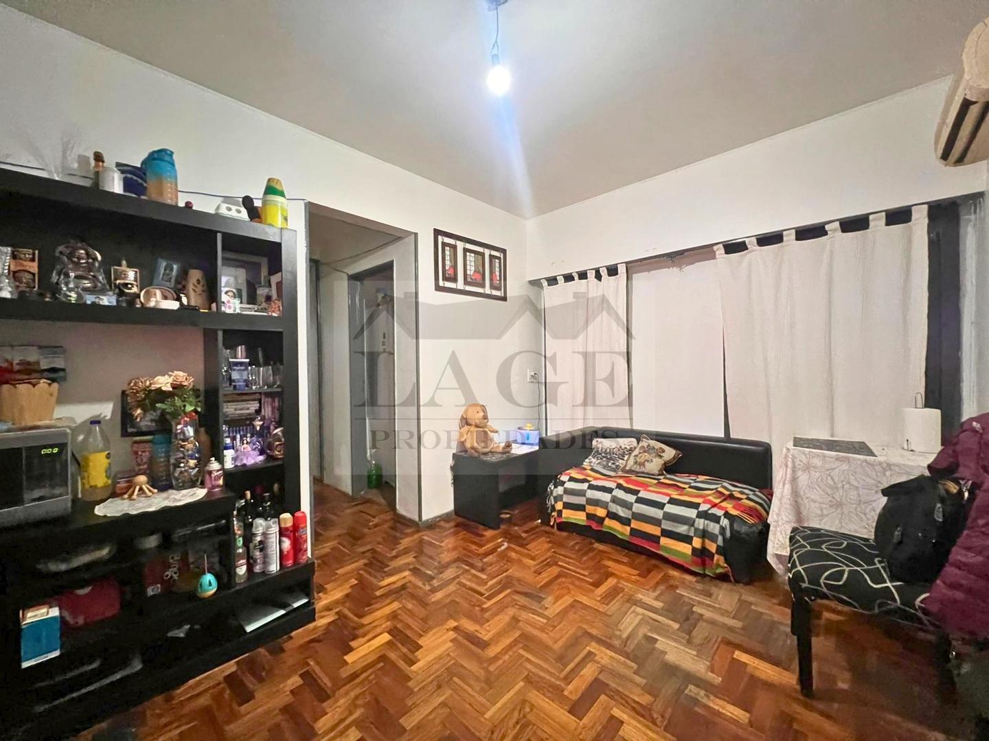 Foto de DEPARTAMENTO PLANTA BAJA 3 AMB CON PATIO, imagen 2