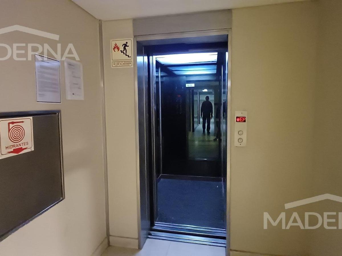 Edificio Comercial en Venta San Nicolas 3