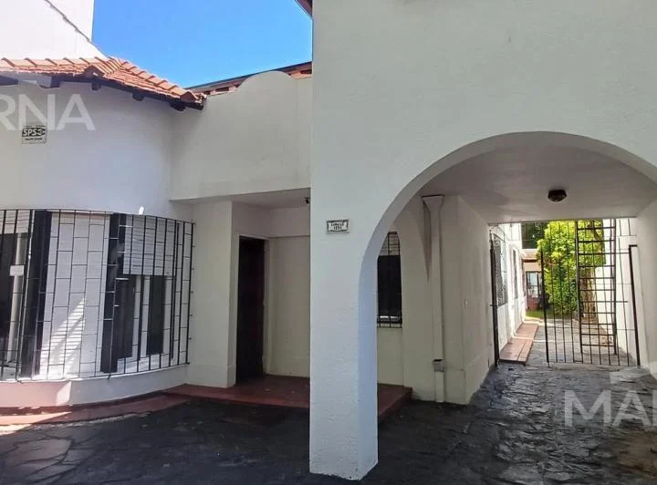 Casa en venta VICENTE LOPEZ 5