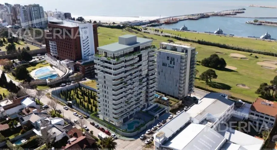 Departamento en Playa Grande 3