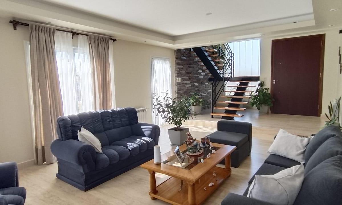 Casa en Venta - Barrio Lar de Boedo 1