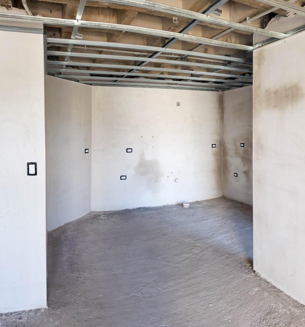 Departamentos de 1, 2 y 3 Dorm. con Cochera Propia 4