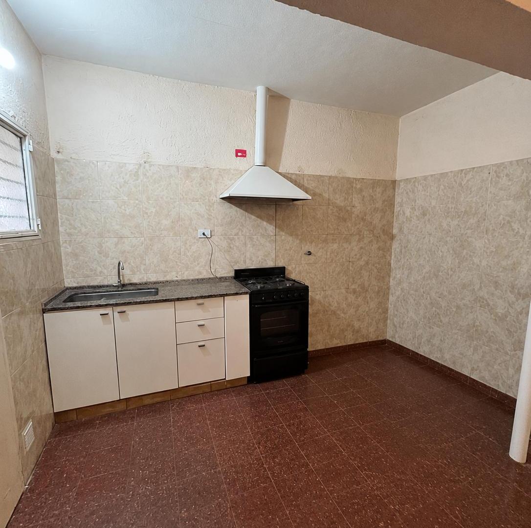 Foto de PH en Alquiler | 3 Dorm. | 2 Baños | Suite | Terraza con Parrilla | B°, imagen 4