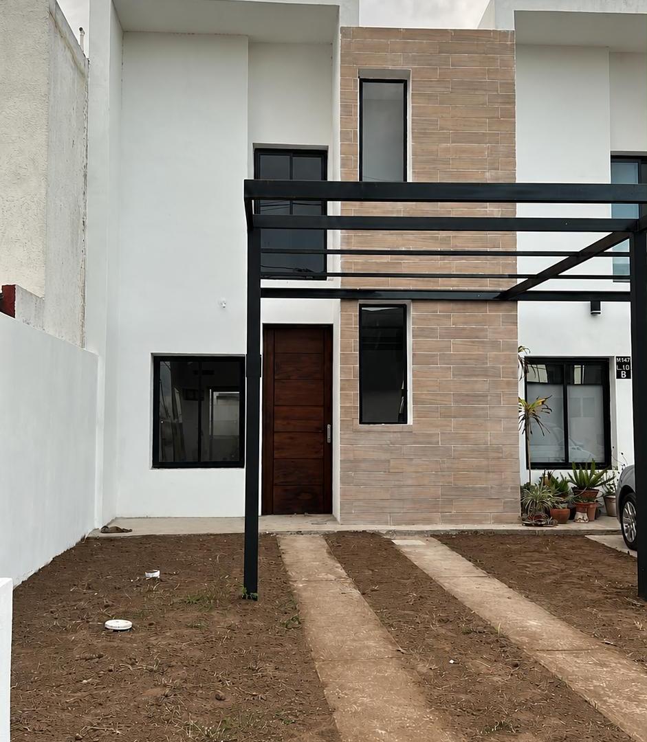 Foto de DÚPLEX A ESTRENAR | 2 DORMITORIOS | COCHERA DOBLE | PATIO CON ASADOR, imagen 1
