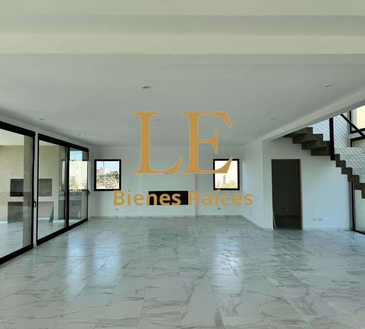 Foto de Venta Casa El Naudir al Rio, imagen 3