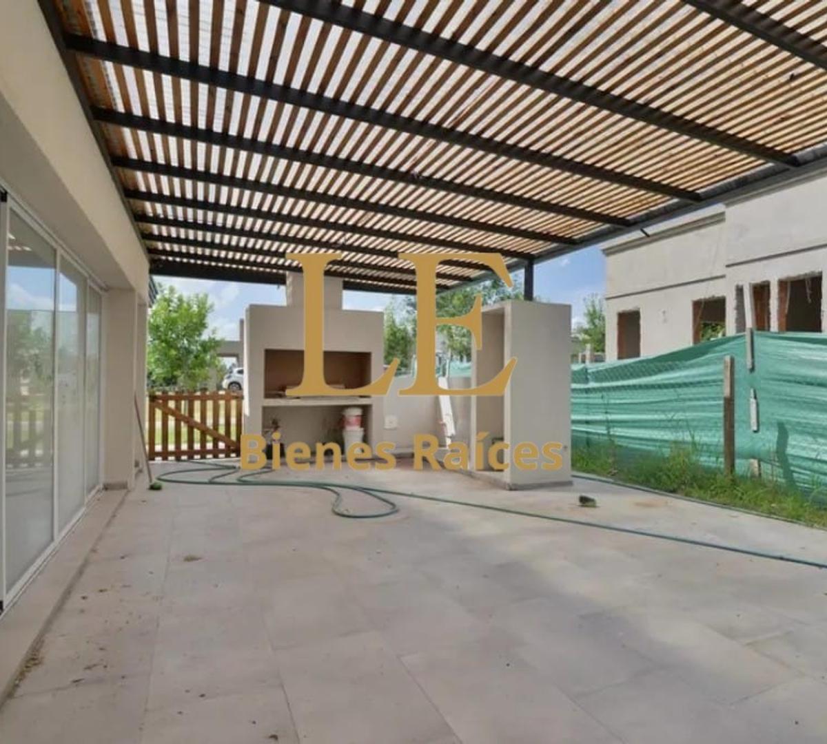 Casa Pilar del Este 2