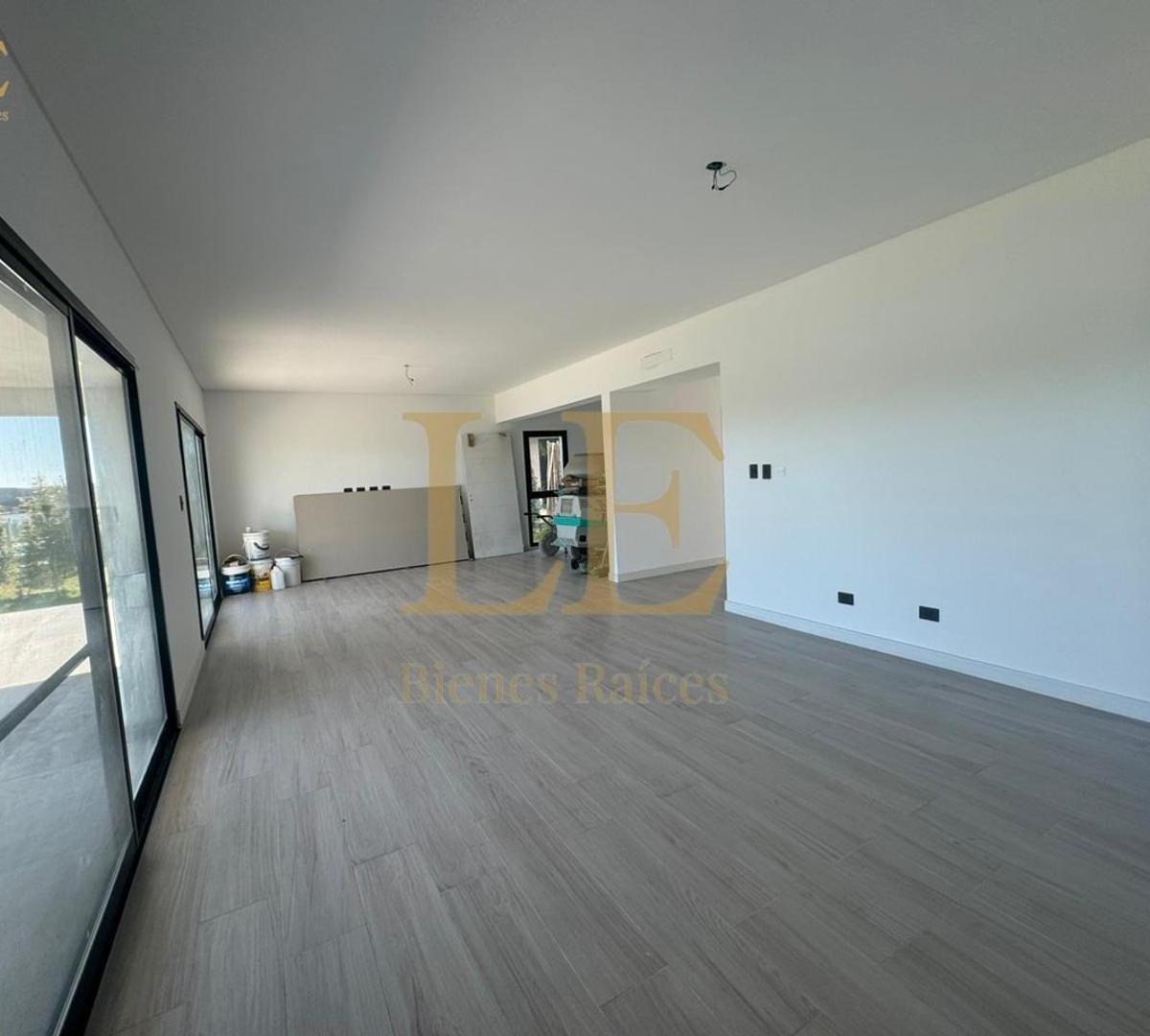 CASA A LA VENTA EN EL NAUDIR A LA LAGUNA