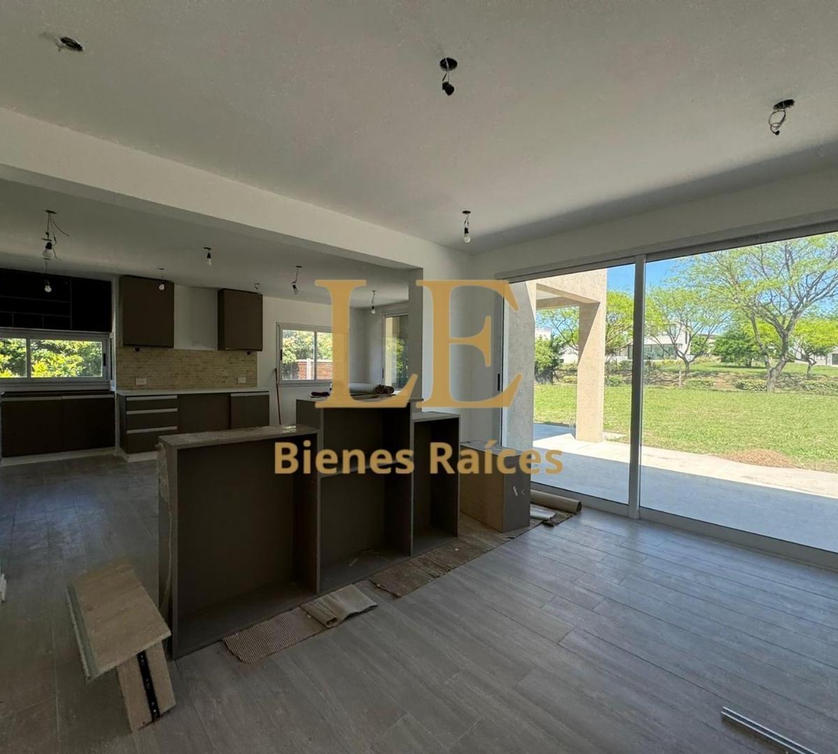 VENTA CASA EN SAN MATIAS
