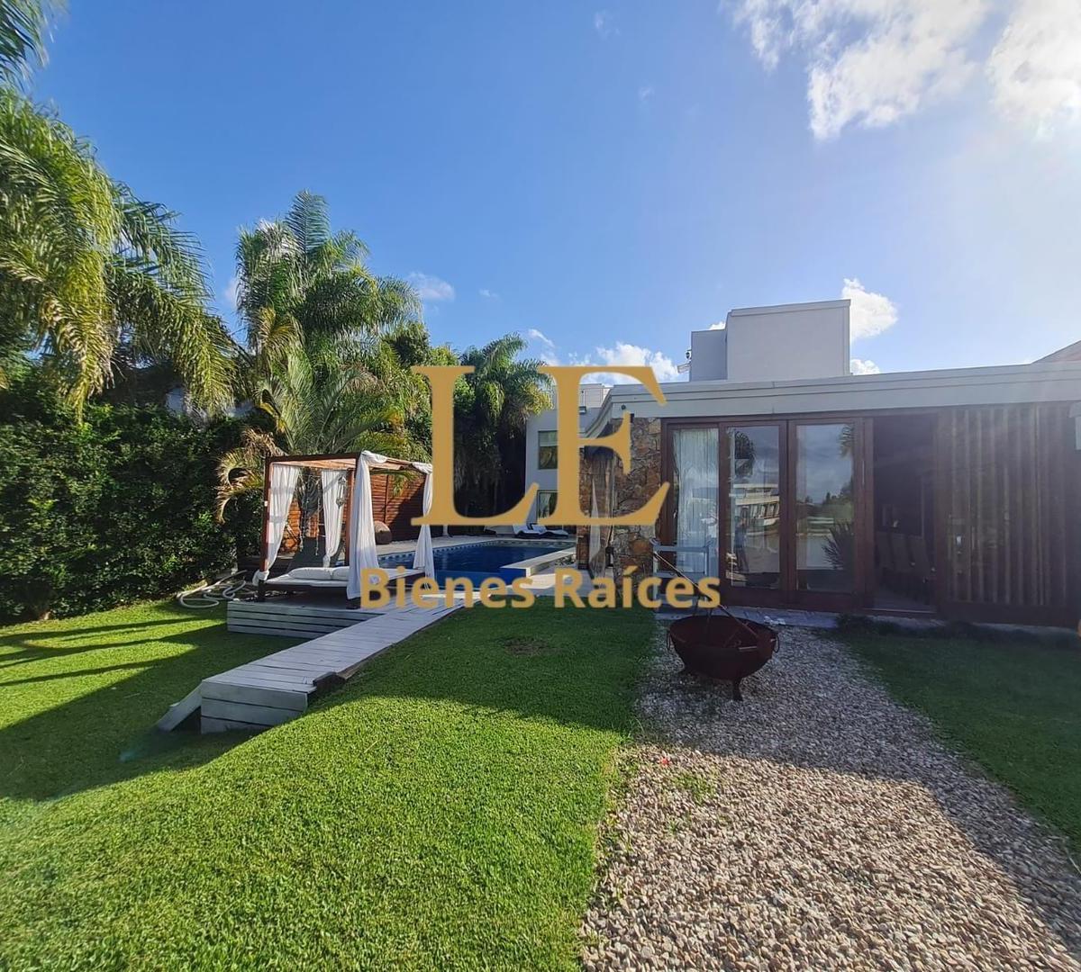 VENTA CASA EN SAN MARCO. CON RENTA
