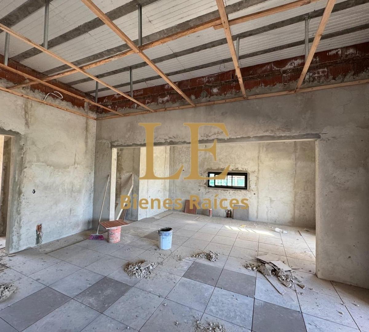 CASA EN VENTA EN CANTON