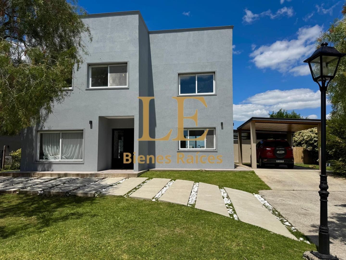 Foto de Venta Casa en San Sebastian - Área 5, imagen 4