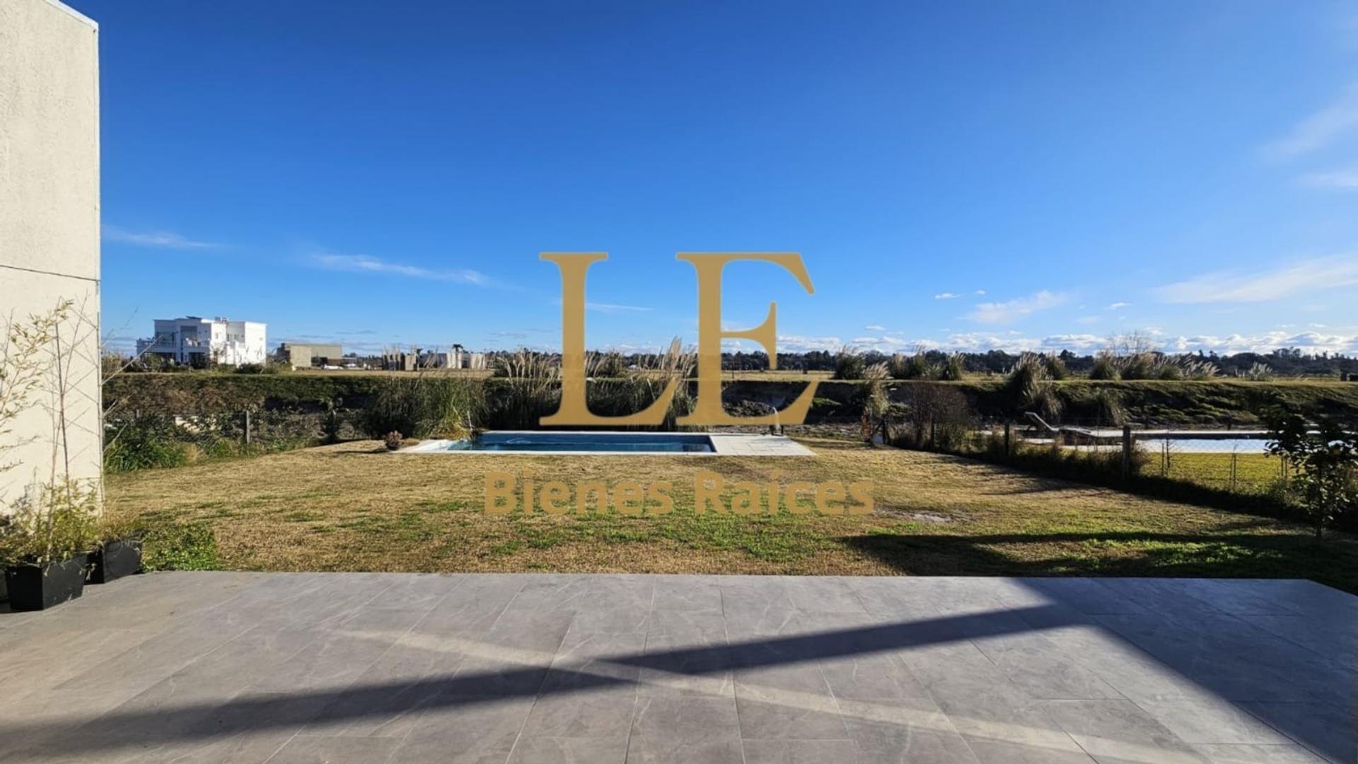 Foto de VENTA DE CASA EN EL NAUDIR, imagen 1