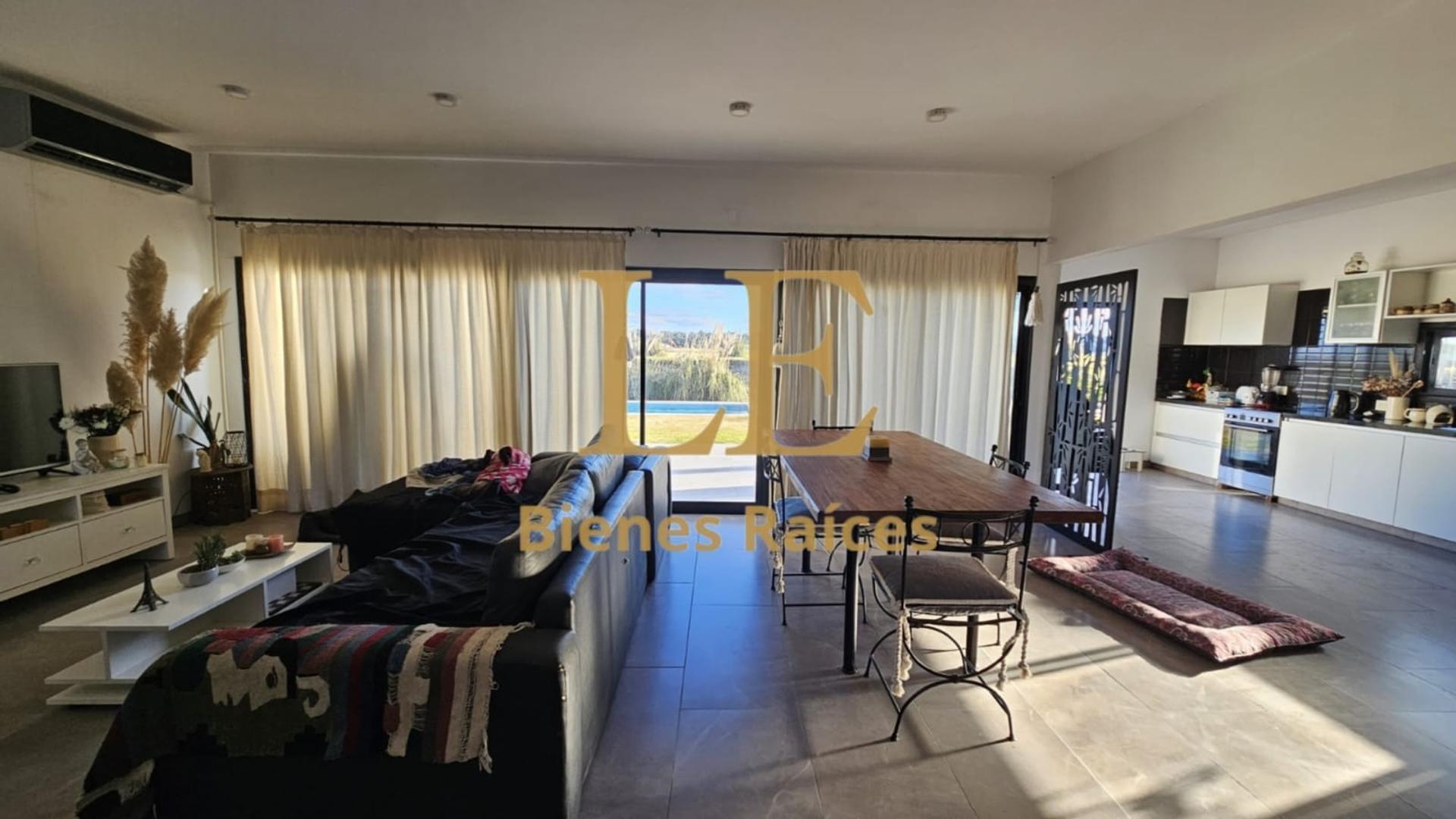 Foto de VENTA DE CASA EN EL NAUDIR, imagen 3