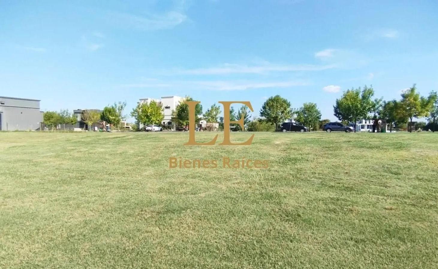 VENTA DE TERRENO EN EL NAUDIR 2