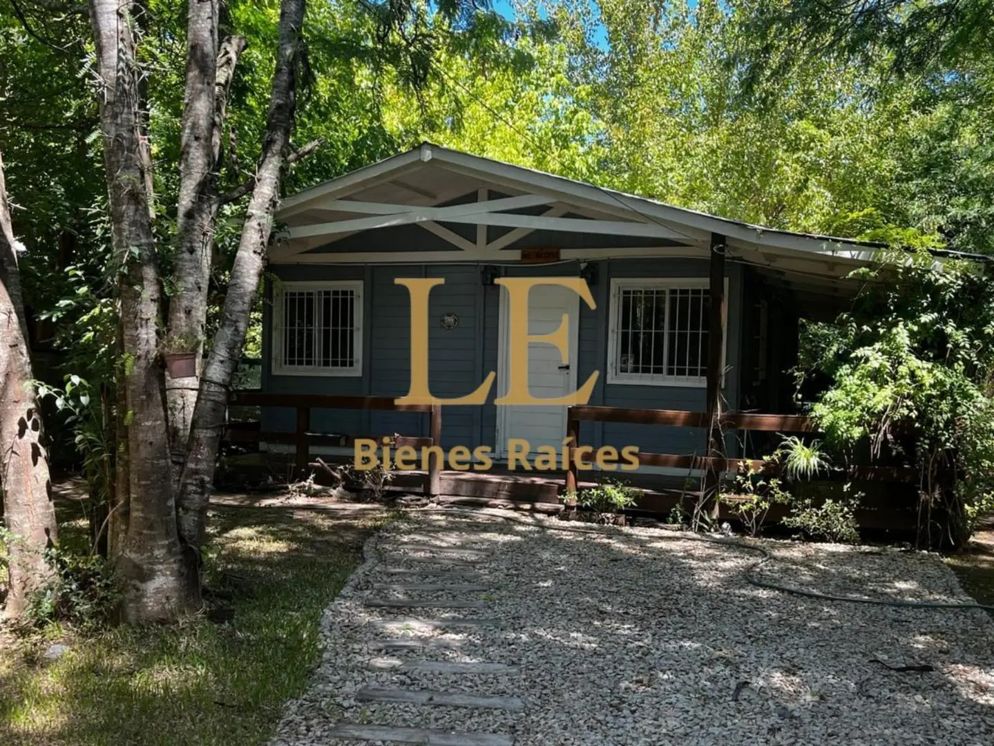 VENTA CASA BARRIO LA BOTA BENAVIDEZ 1