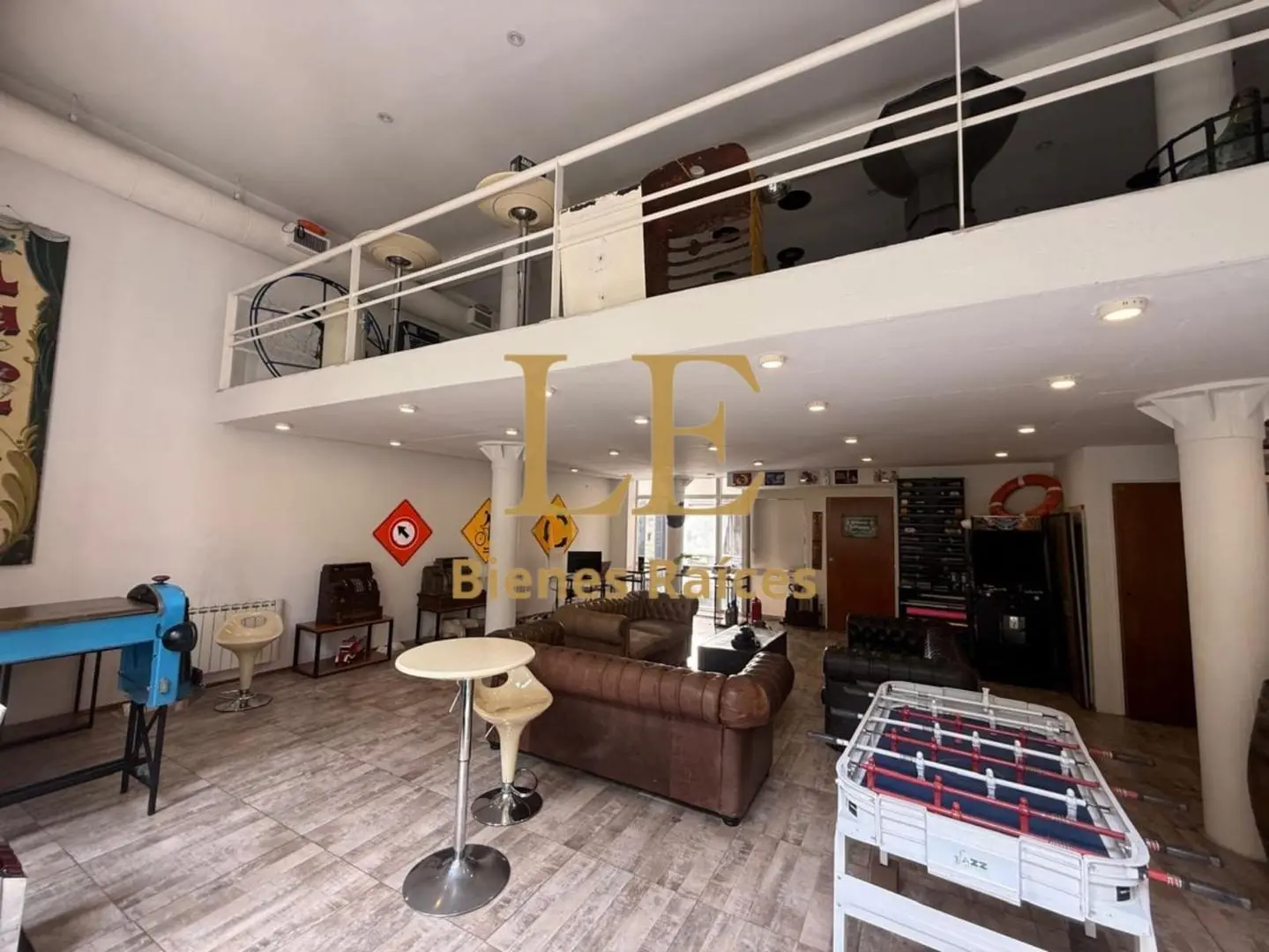 Venta Oficina Av. de Mayo al 600 4
