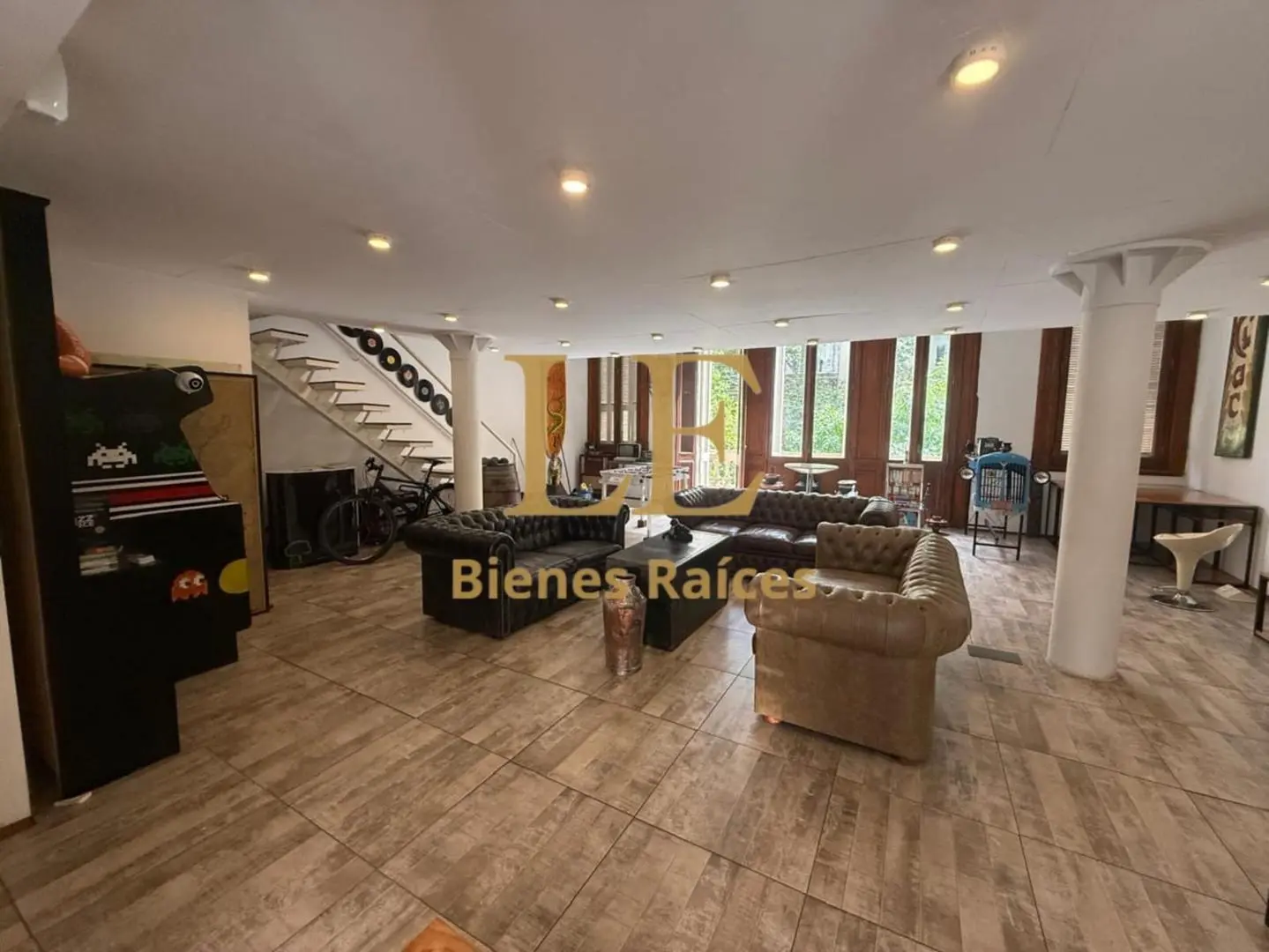 Venta Oficina Av. de Mayo al 600 2