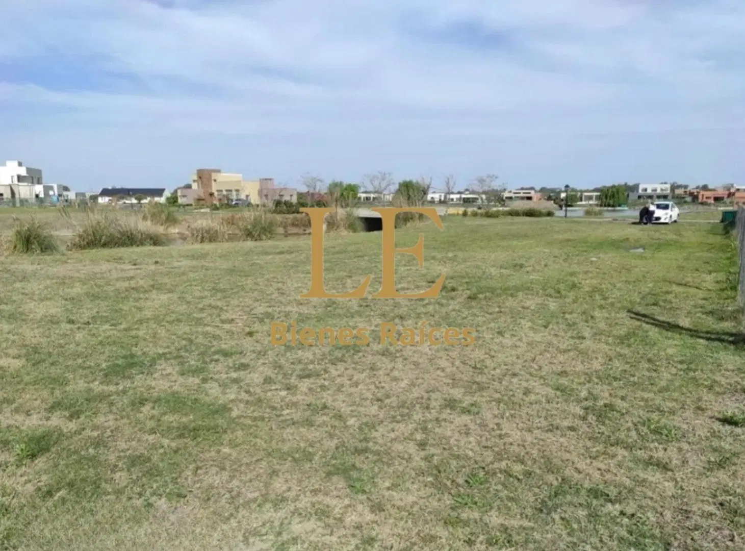 LOTE EN VENTA EN SAN SEBASTIAN 5