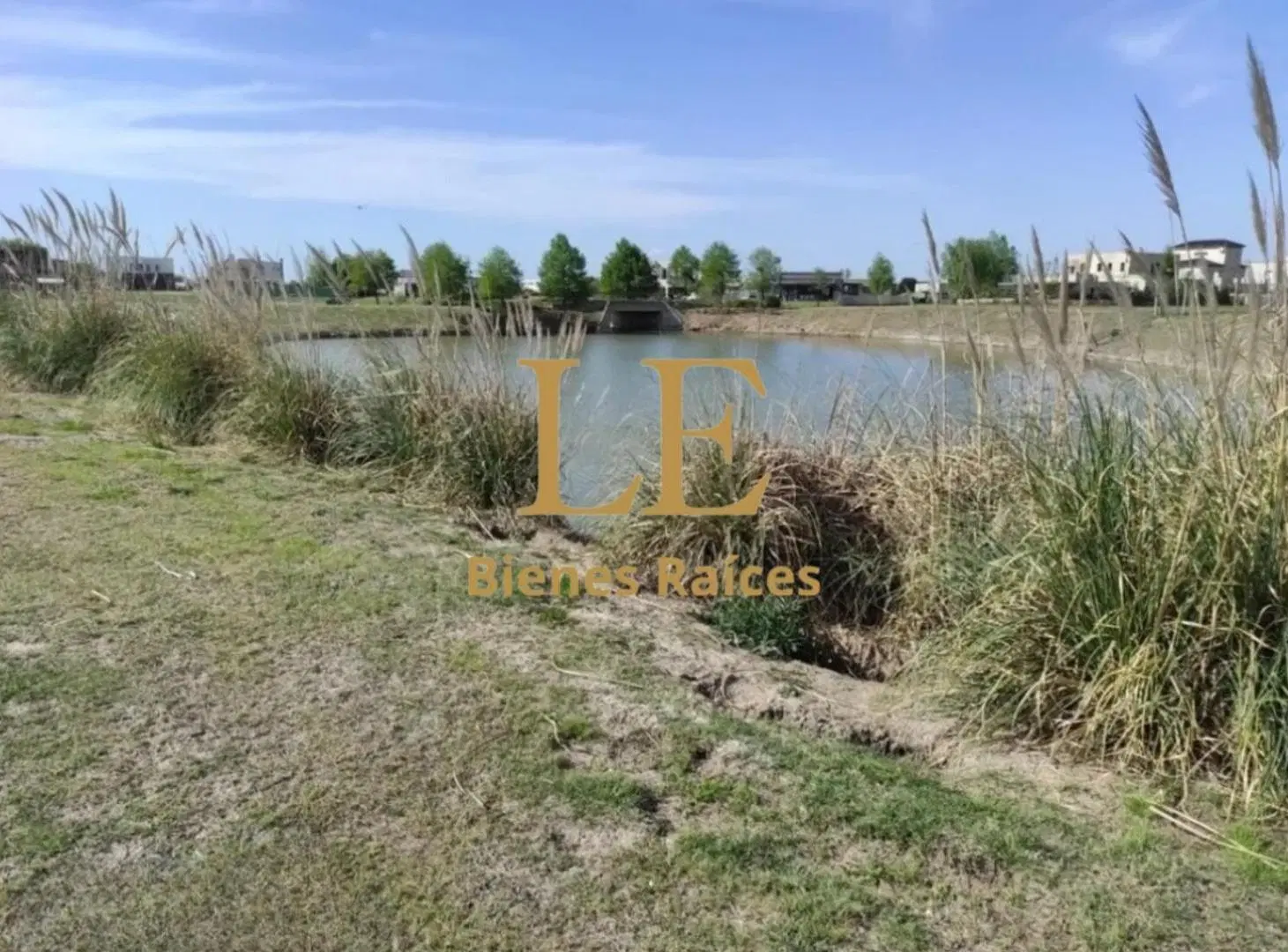 LOTE EN VENTA EN SAN SEBASTIAN 3