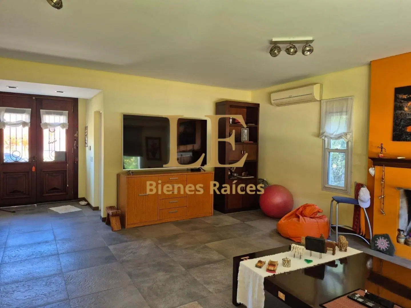 VENTA CASA BARRIO SEPTIEMBRE ESCOBAR 5