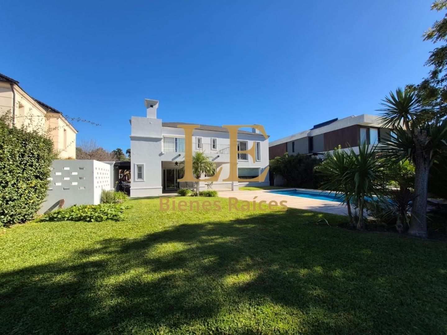 VENTA CASA BARRIO SEPTIEMBRE ESCOBAR