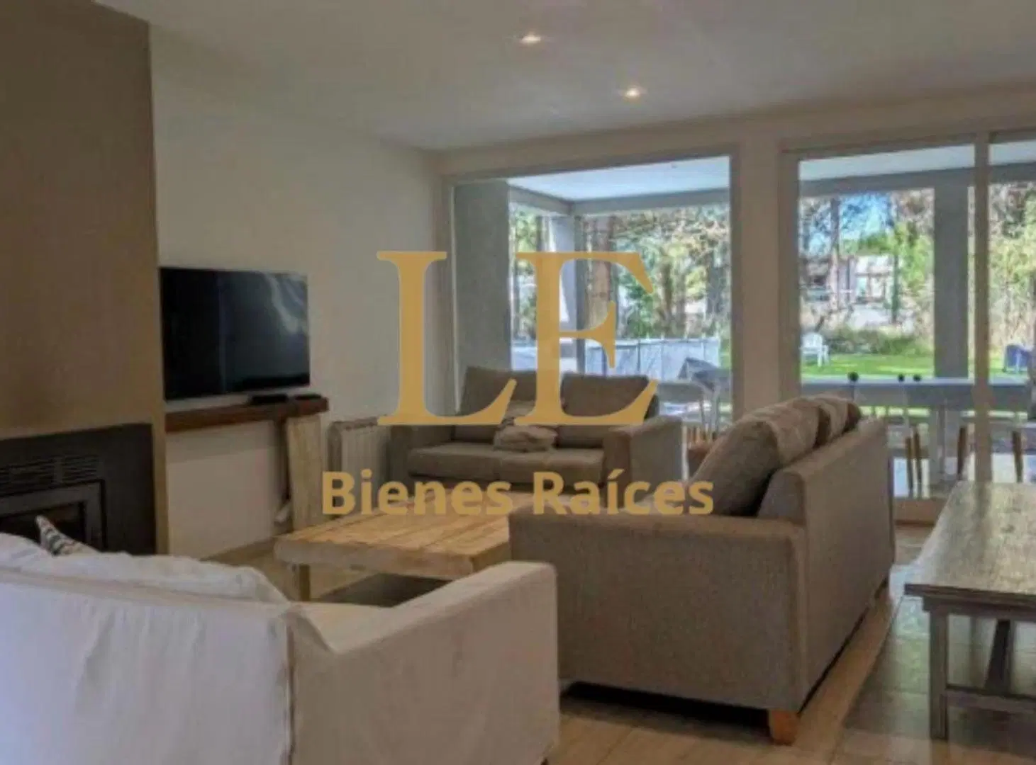 Venta de Casa Costa Esmeralda 2