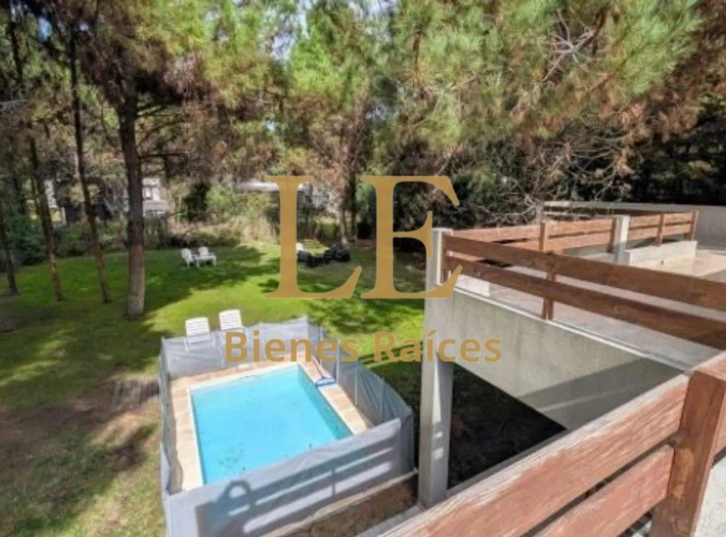Venta de Casa Costa Esmeralda 4