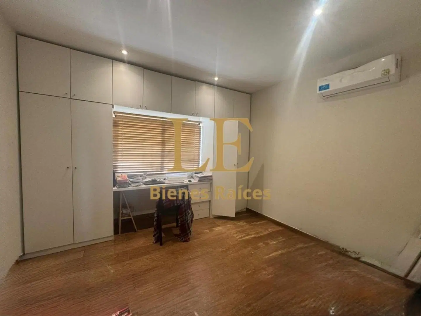 VENTA DE CASA EN EL NAUDIR 3
