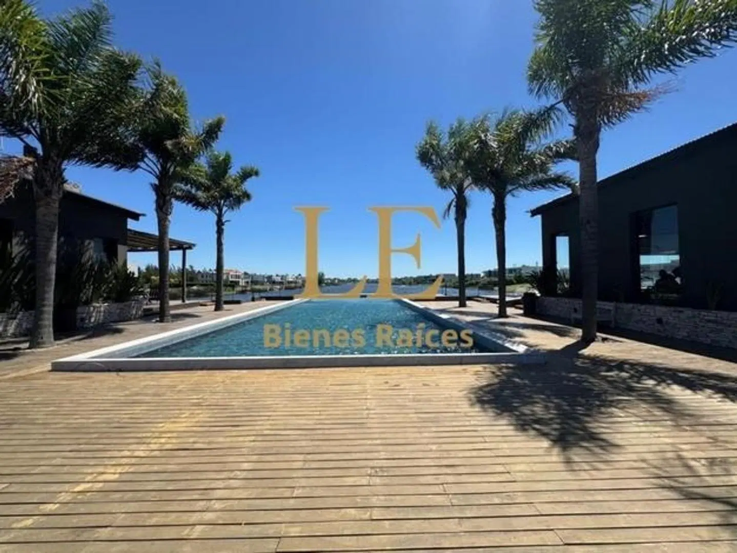 VENTA DE LOTE EN EL NAUDIR AL RIO 5