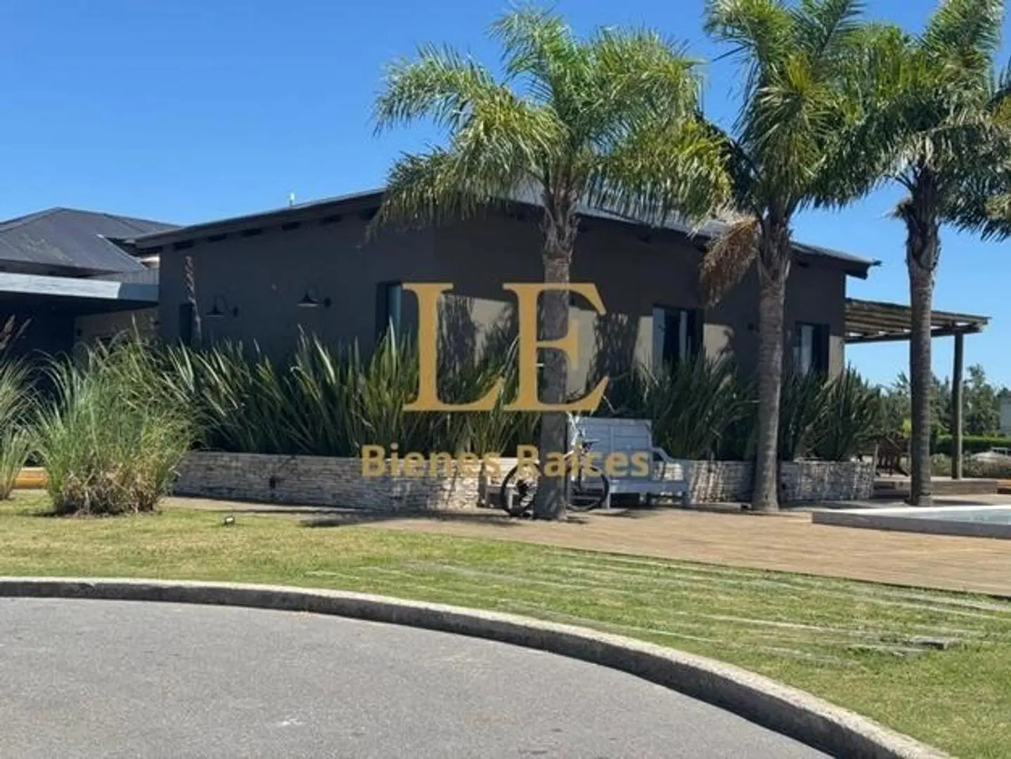 VENTA DE LOTE EN EL NAUDIR AL RIO 3