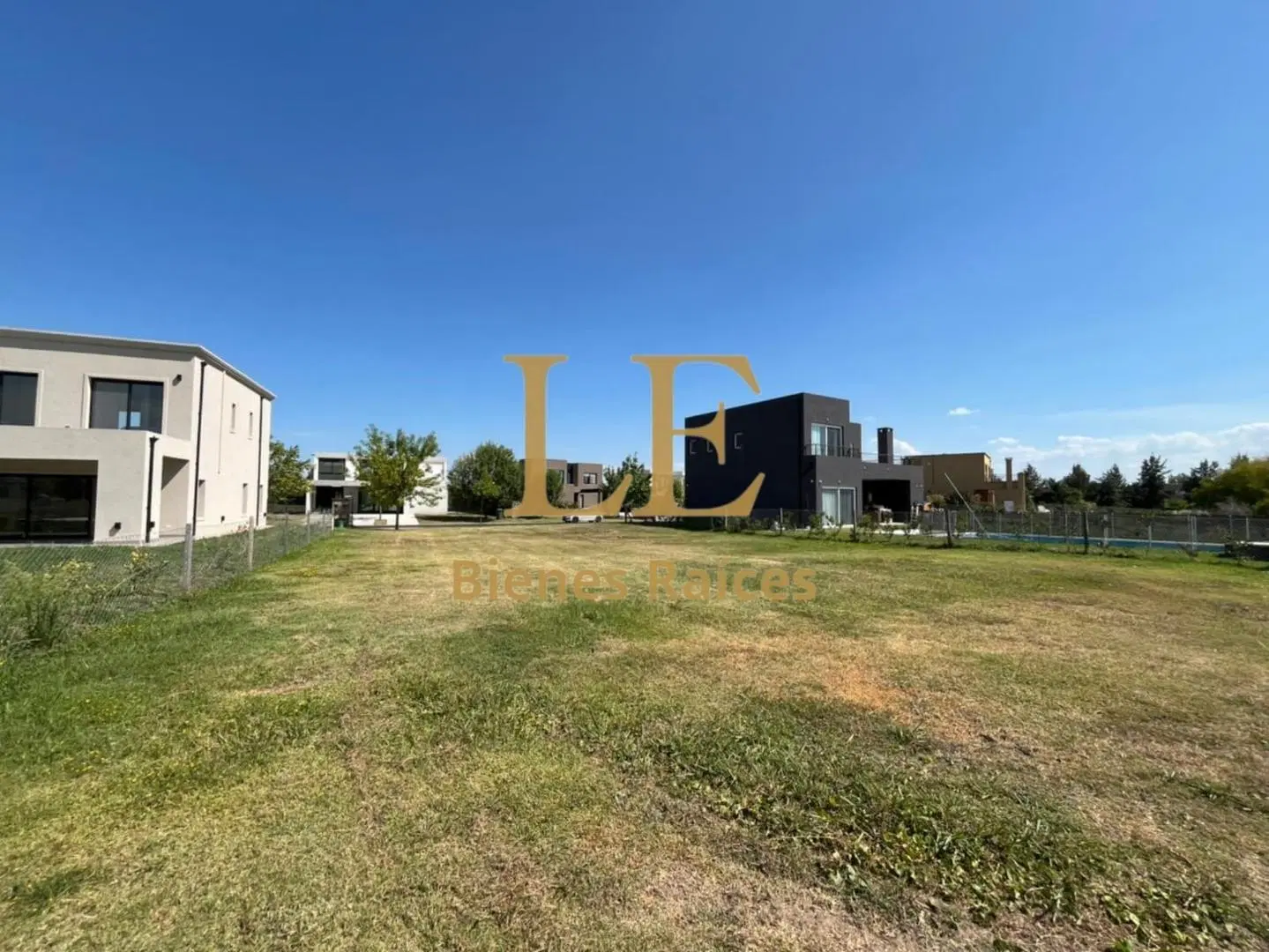 VENTA DE LOTE INTERNO OPORTUNIDAD 3