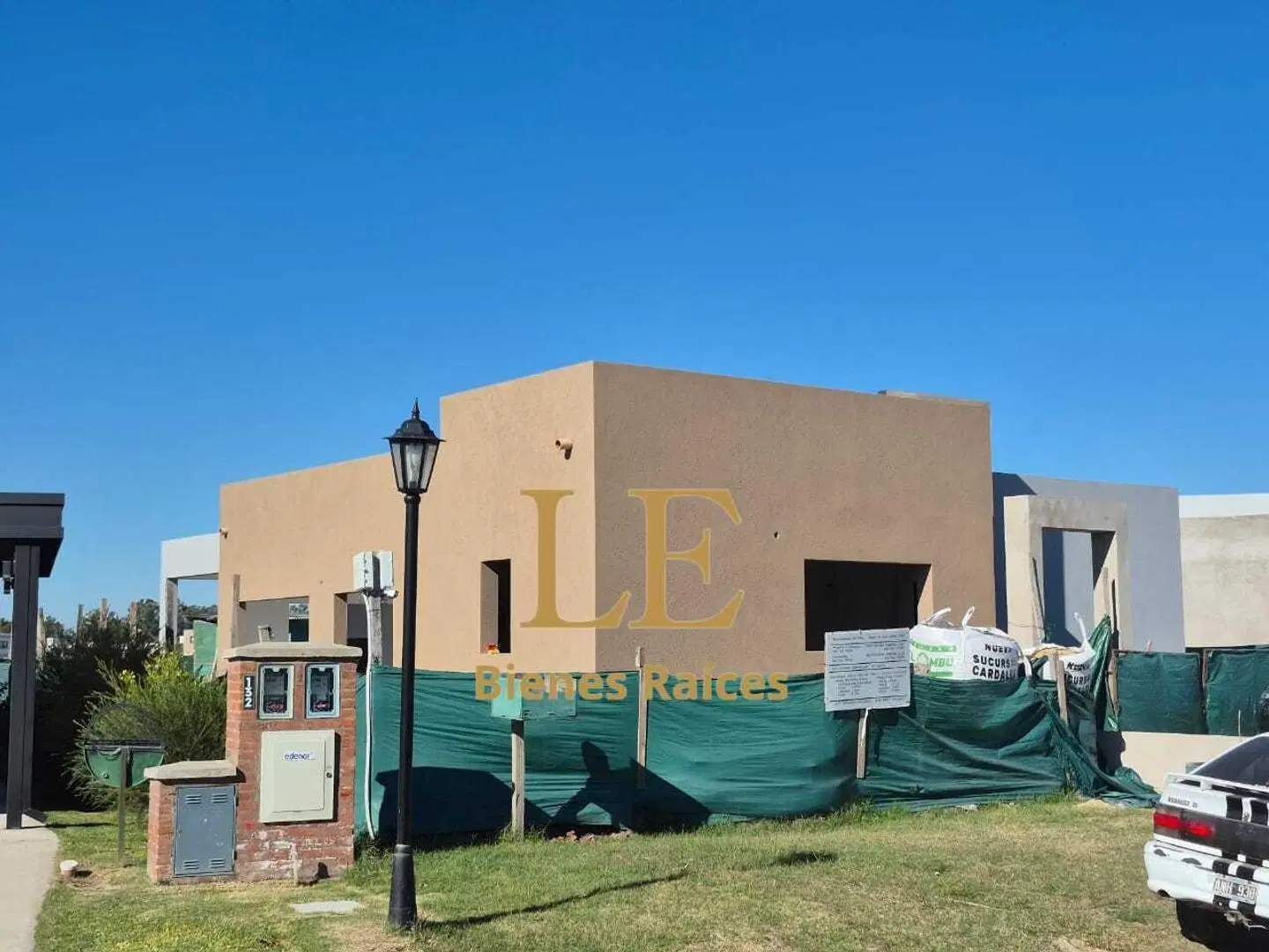 Venta de casa en Barrio Santa Elisa, Pilar del Este. Pilar 4