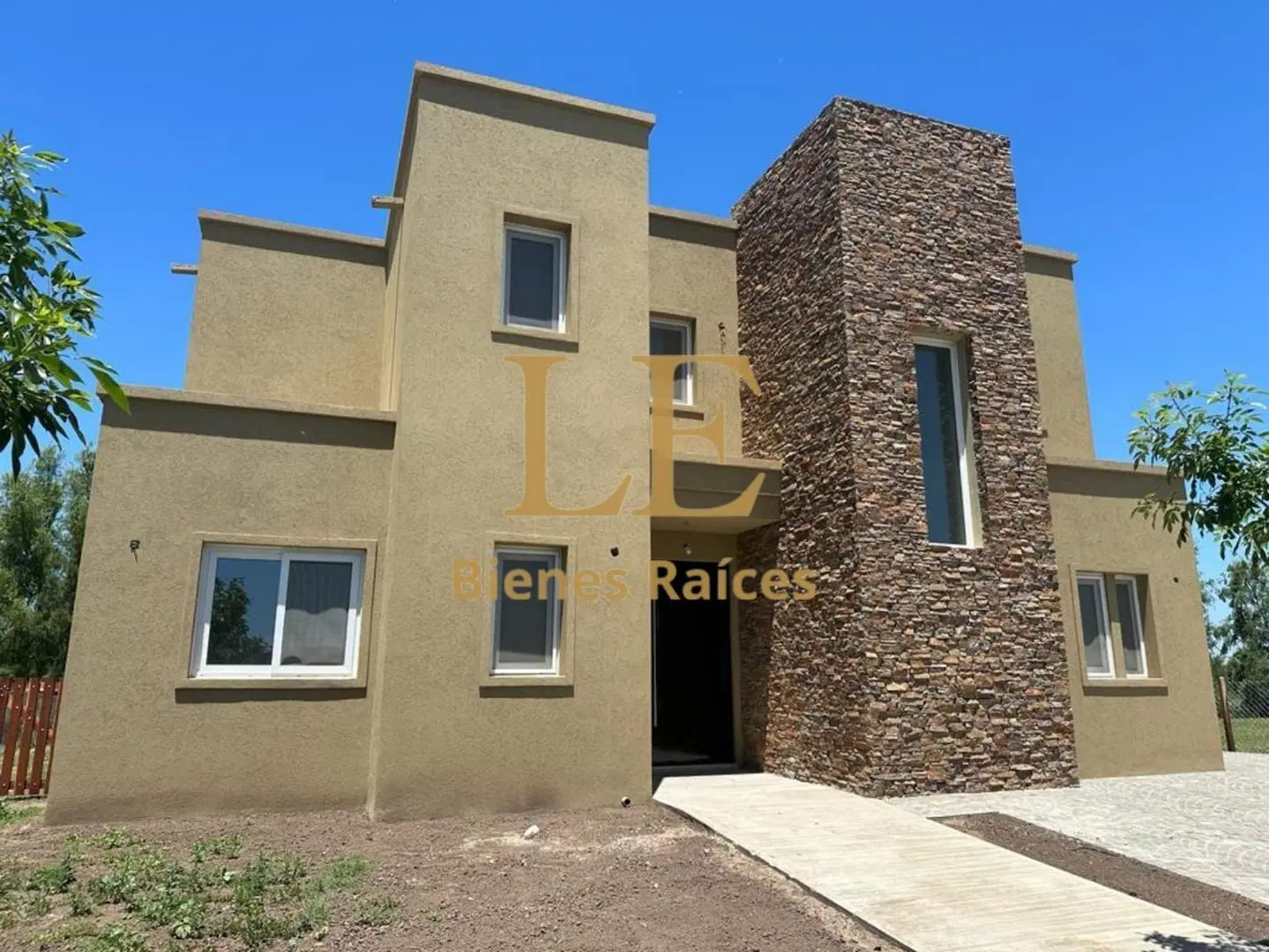 ALQUILER CASA EN EL NAUDIR 5