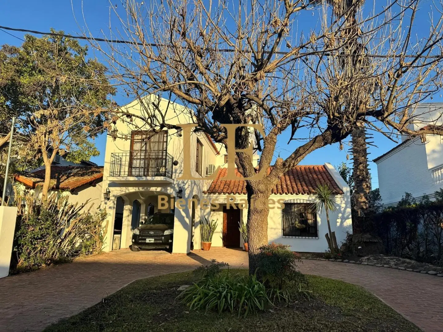 Venta Casa en Aranjuez Country Club APTO CREDITO 3