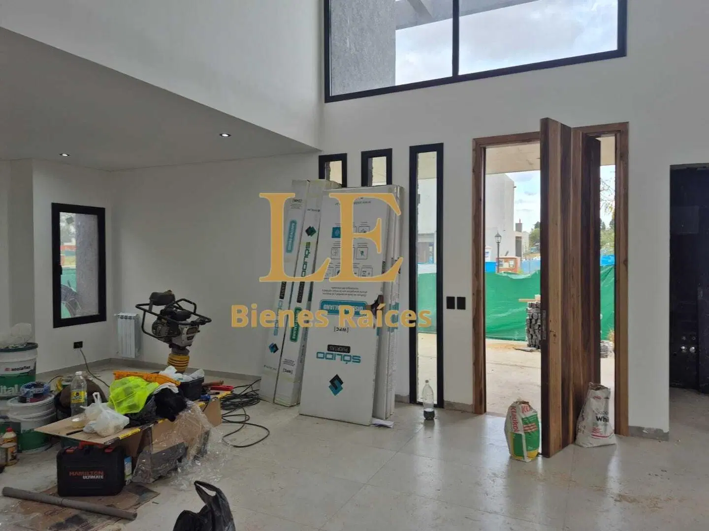 Venta casa a estrenar en Barrio Santa Sofía, Pilar del Este 2