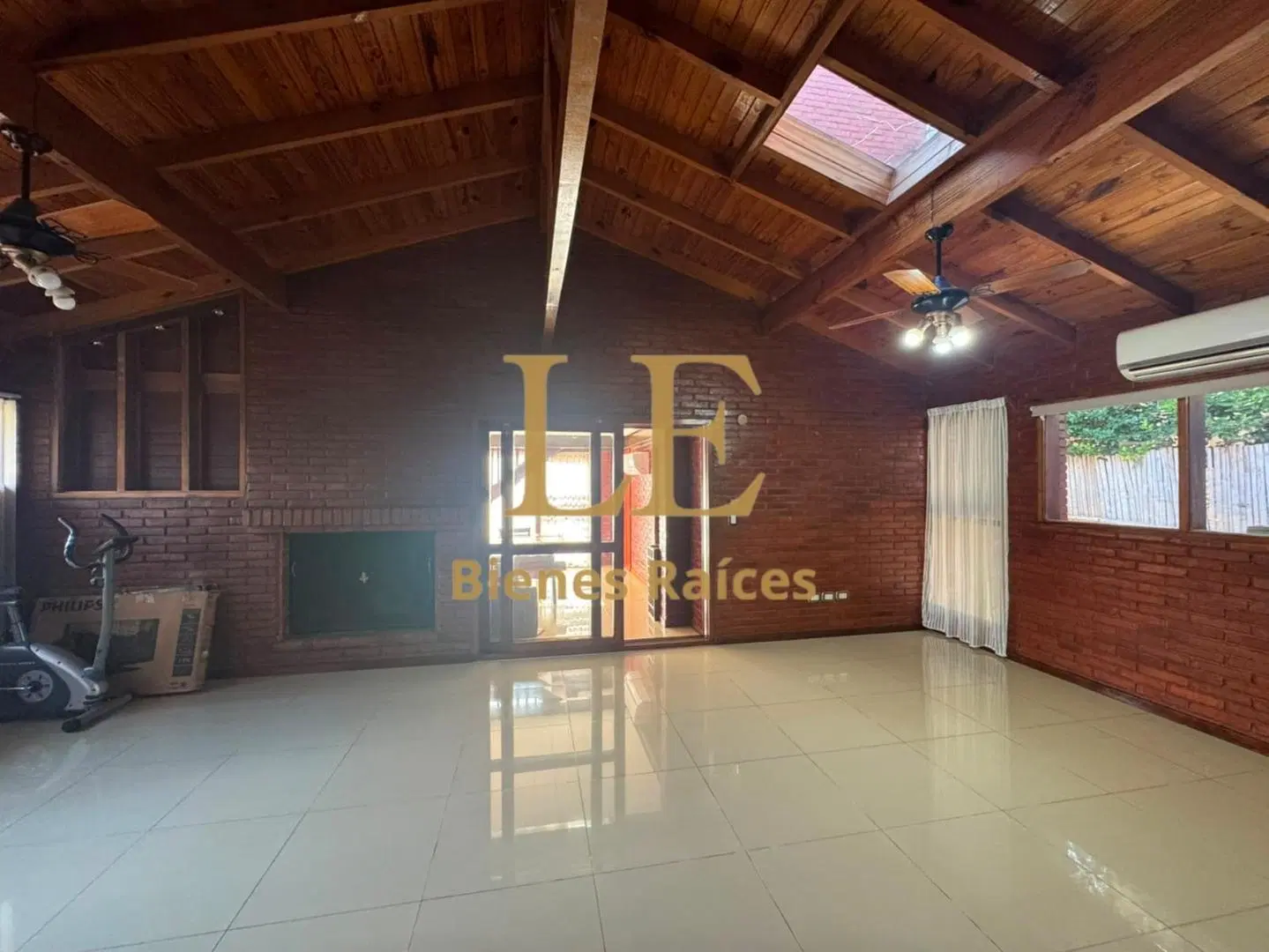 VENTA DE CASA EN EL NAUTICO DE ESCOBAR 8