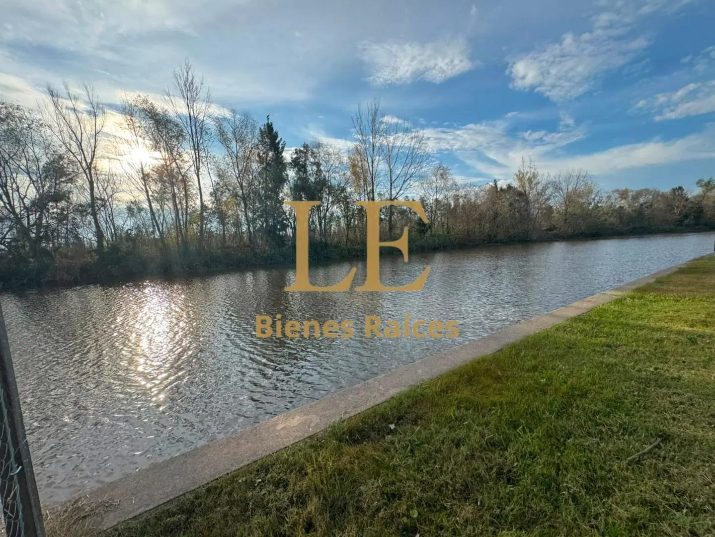 VENTA LOTE AL RIO EN EL NAUDIR 3
