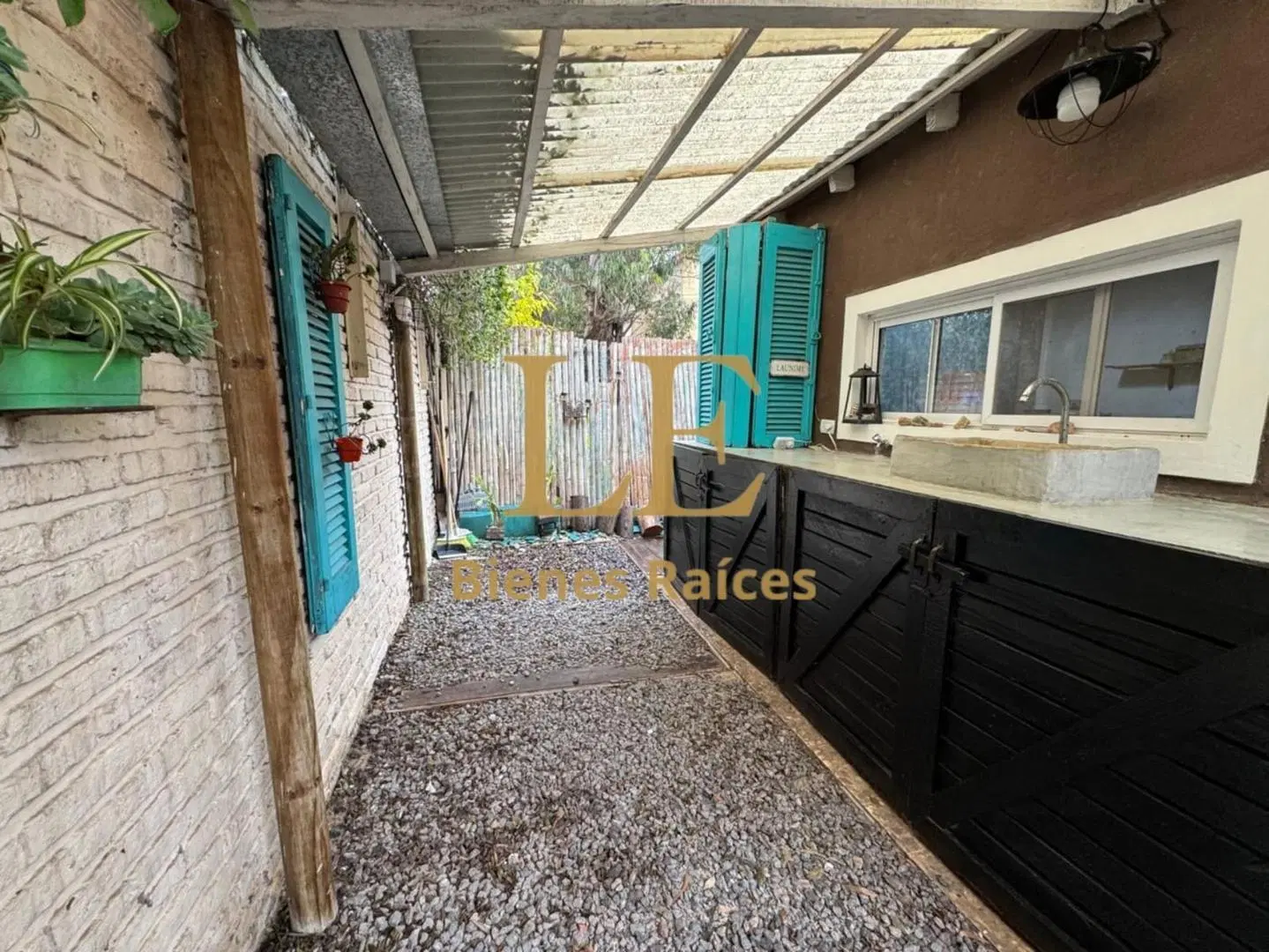 Venta Casa triplex en Jardines de Escobar 4