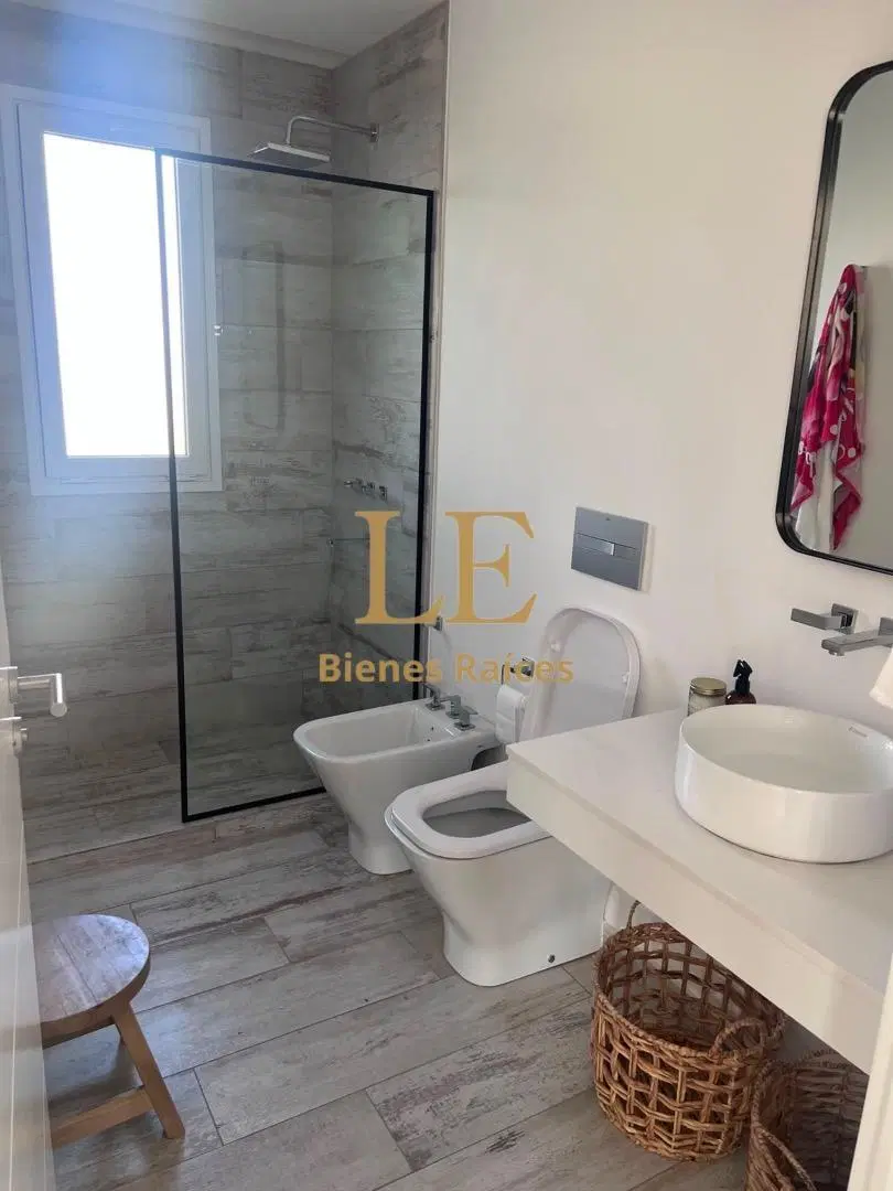 Casa en Venta Puertos del Lago / VISTAS 5