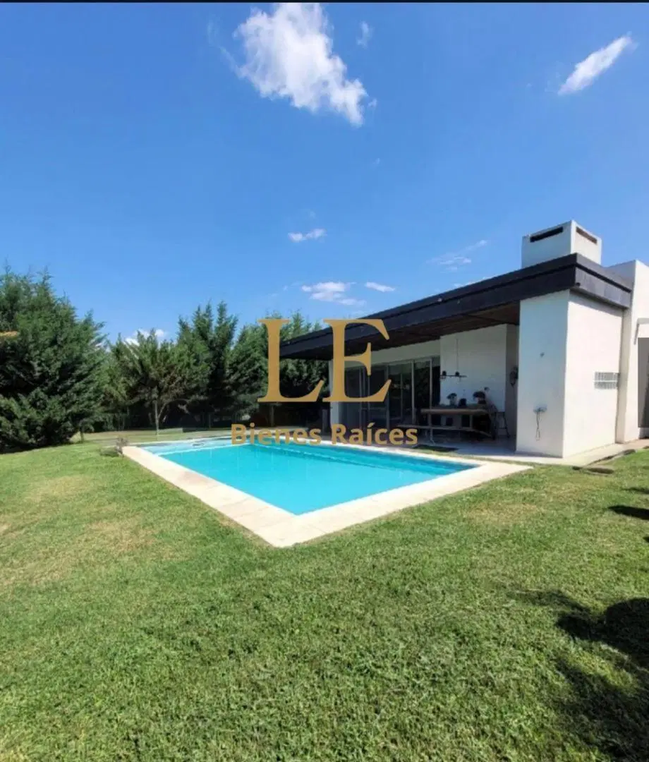 ALQUILER CASA CON PILETA 1