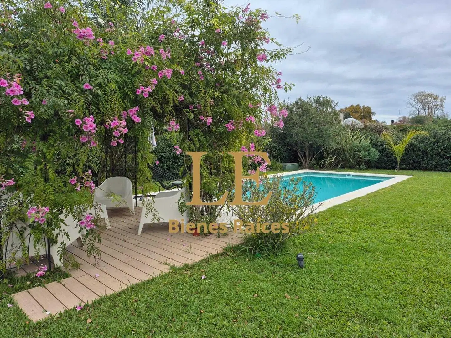 Venta casa en San Matías 1