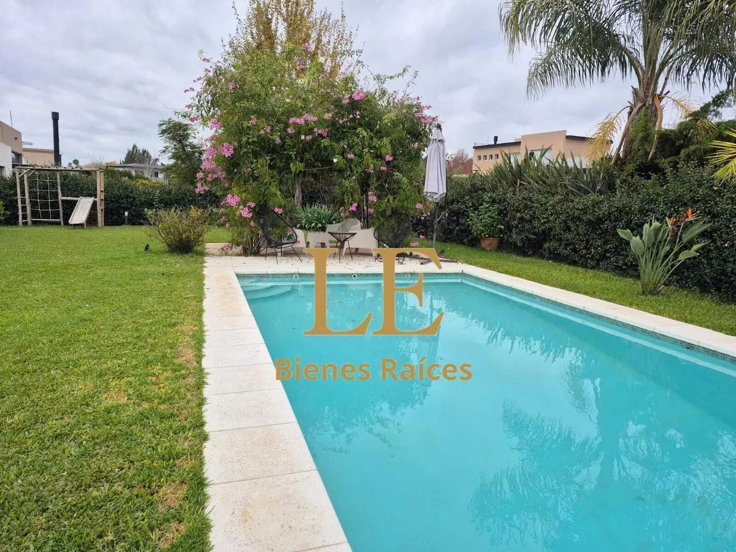 Venta casa en San Matías 3